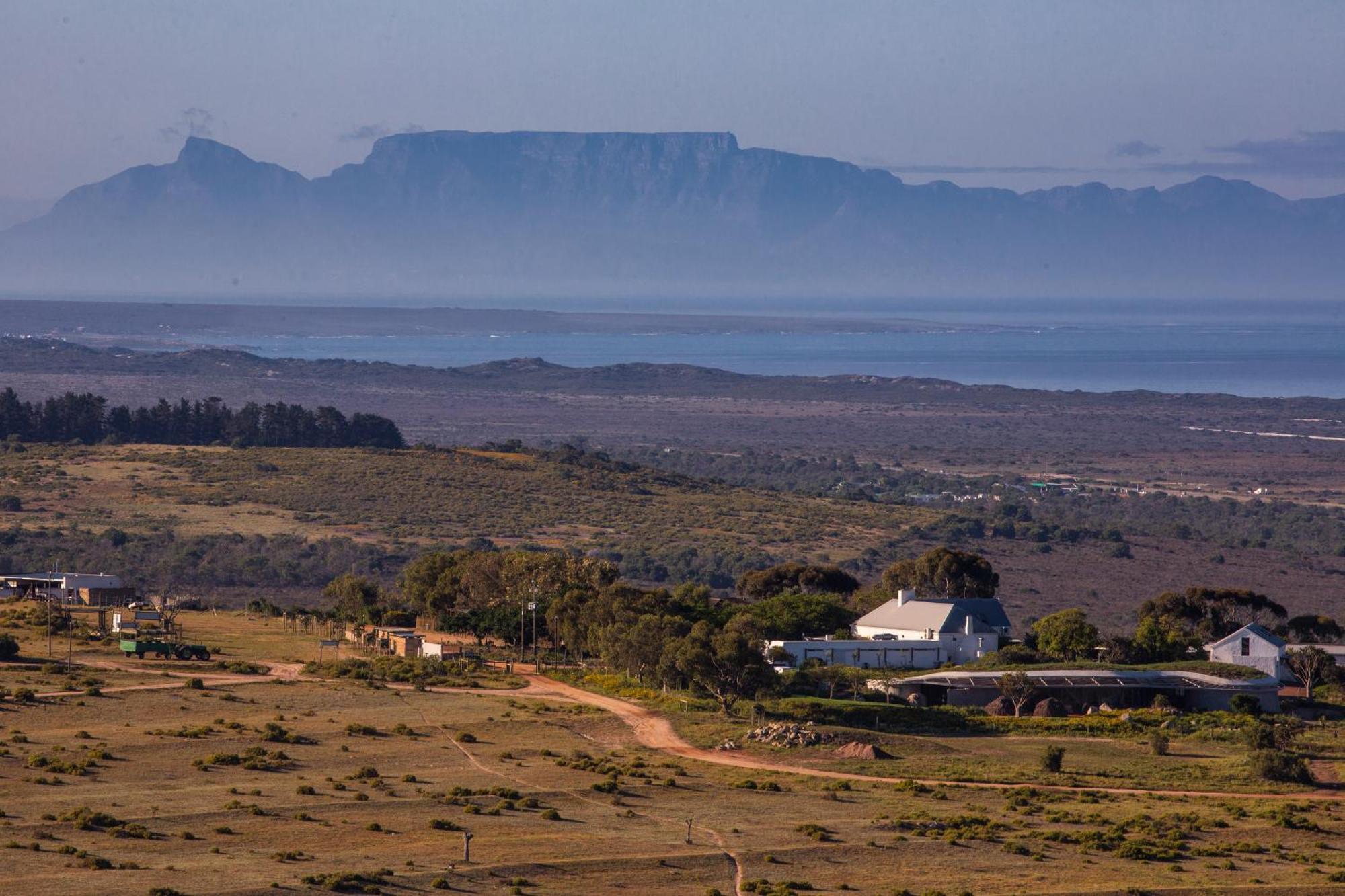 !Khwa Ttu Bed & Breakfast Swartwater Екстериор снимка